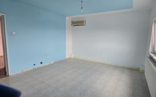 Apartament 3 camere 600 metri METROU BRANCOVEANU/CENTRALA - Poză 2