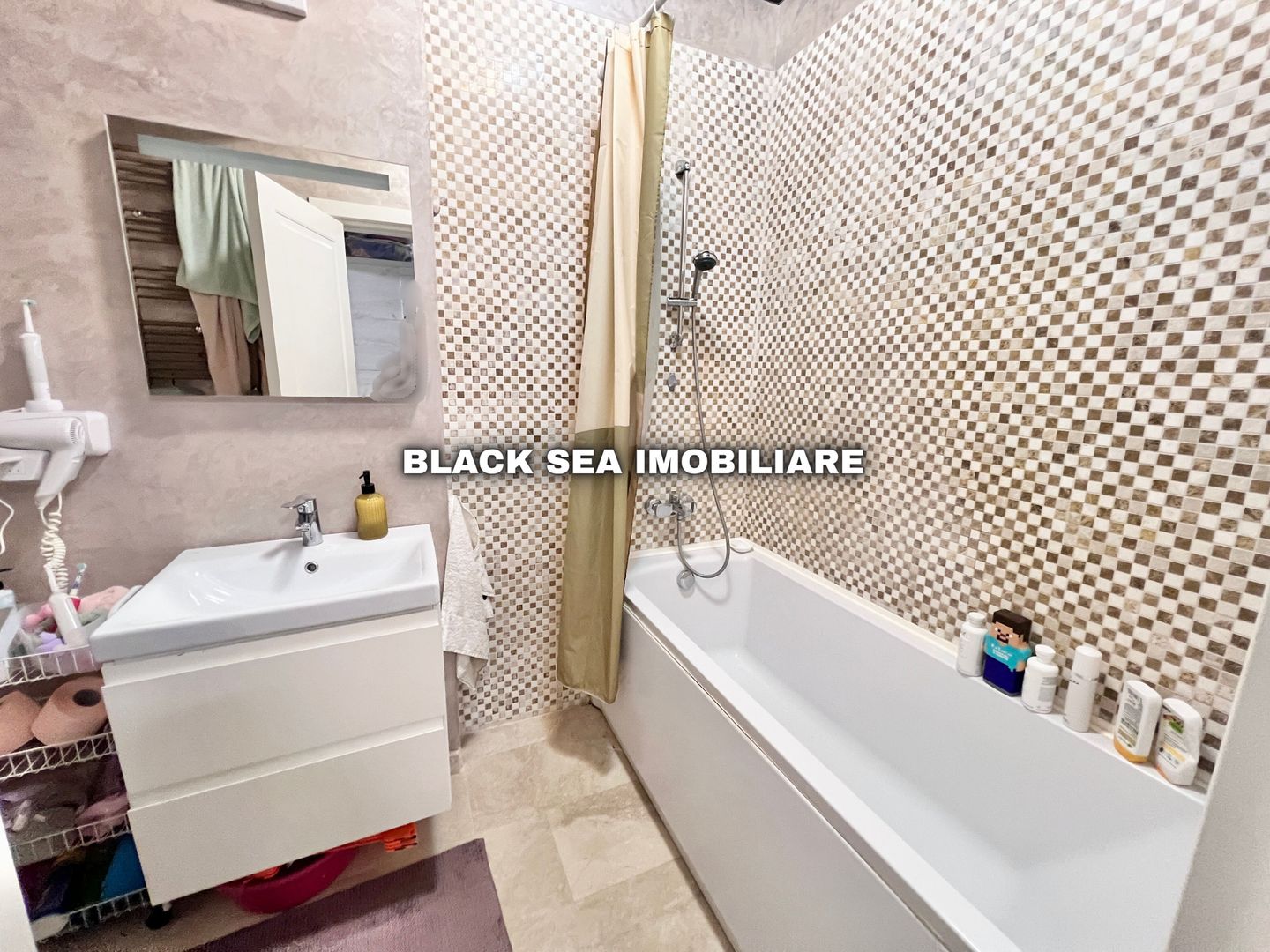 Apartament 2 camere – loc de parcare privat – Tomis Plus, Constanța - Poză 13