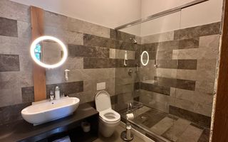 Apartament elegant si modern in Centru! 110mp cu tavan de peste 4m! - Poză 7