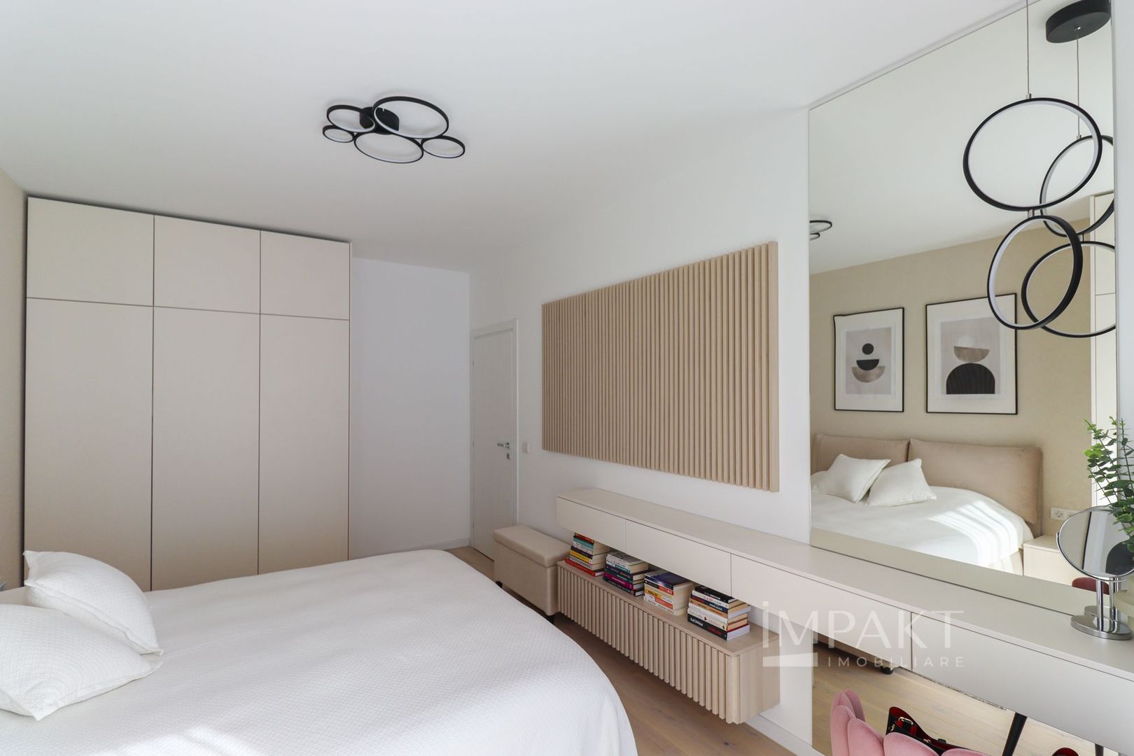 Apartament  cu 2 camere, zna The Office! - Poză 4