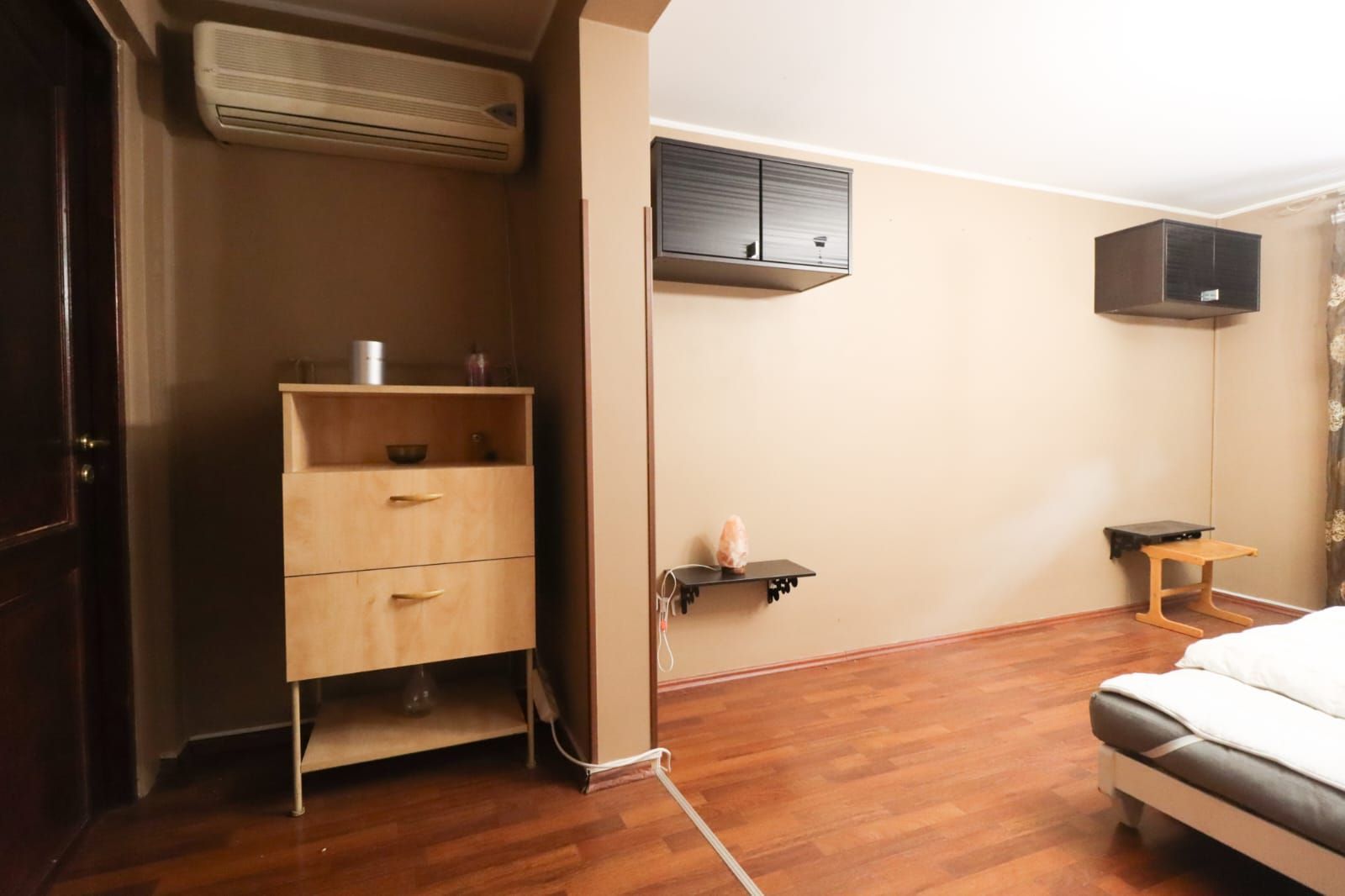 URGENT!, SOLIDA, CONSOLIDATA, BINE COMPARTIMENTATA, CURTE, NEGOCIABIL - Poză 10