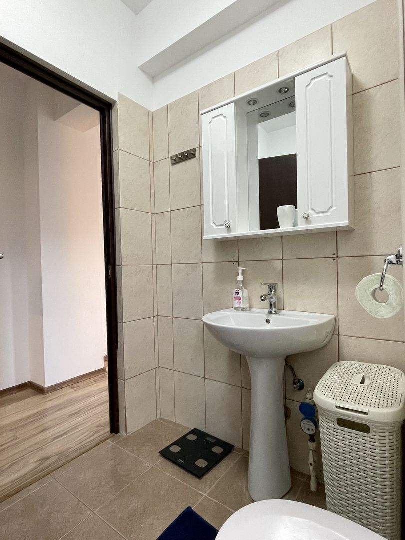 Apartamentul 2 camere Burnitei 60F, centrala proprie, loc parcare. - Poză 6