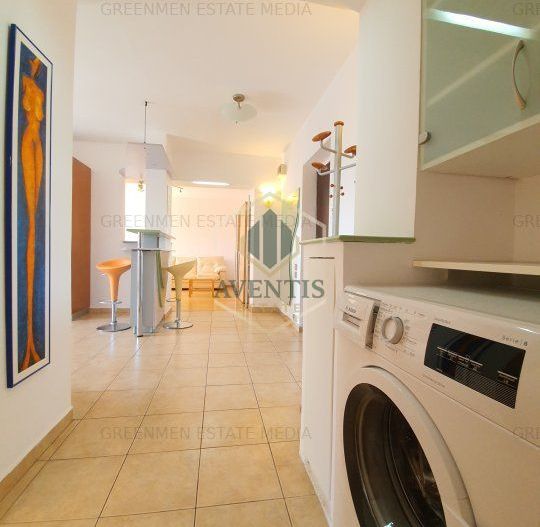 Piata Unirii - Unirii Shopping Center, renovat complet, 3 balcoane, bloc 1996 - Poză 10