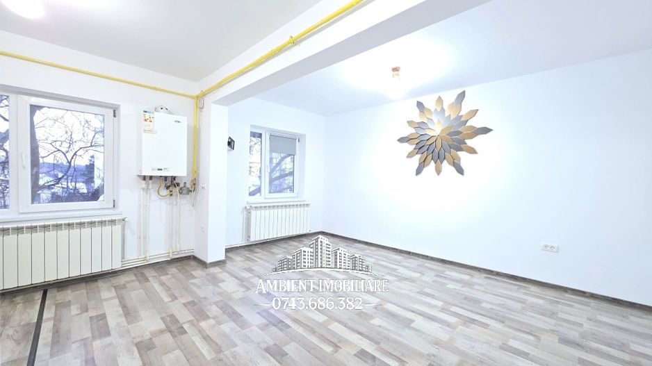 Garsonieră renovată tip open-space, etaj 2, VASLUI zona CONFECȚII; - Poză 4