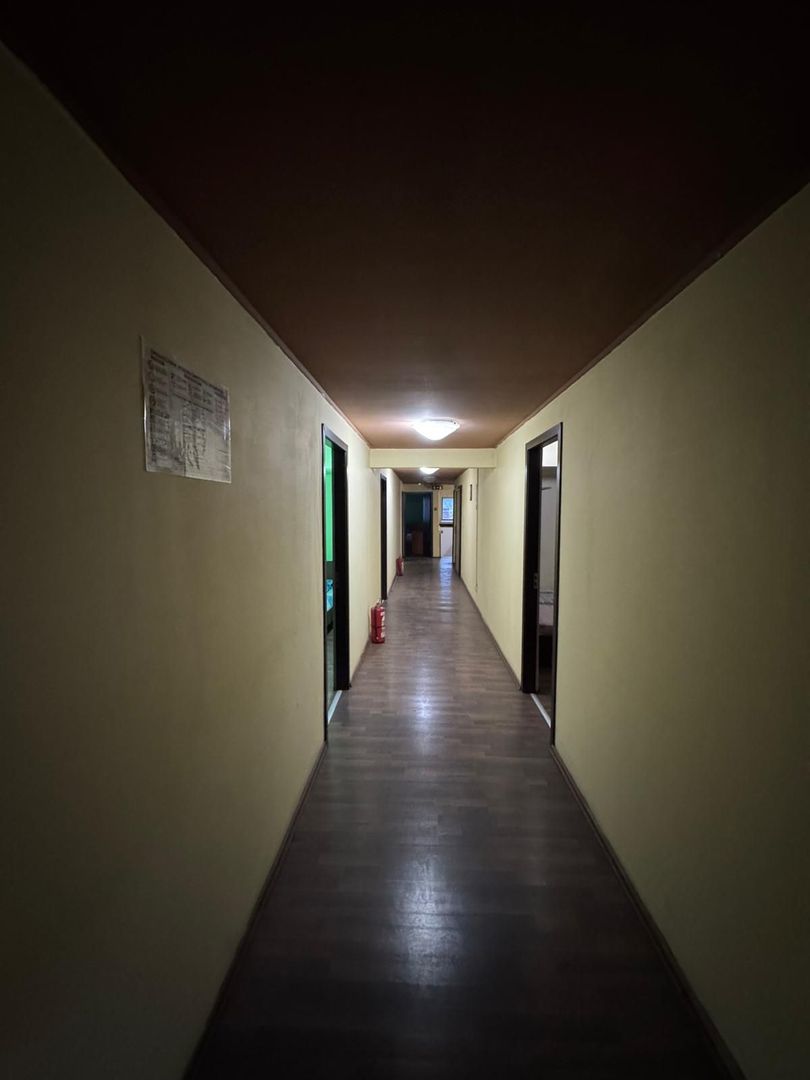 Casa de inchiriat, 25 camere, 25 bai, receptie,T719 - Poză 22