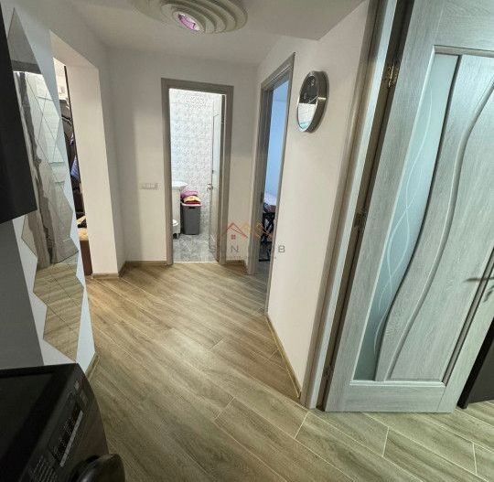 Apartament 3 camere, decomandat, ultracentral, mobilat si utilat - Poză 7