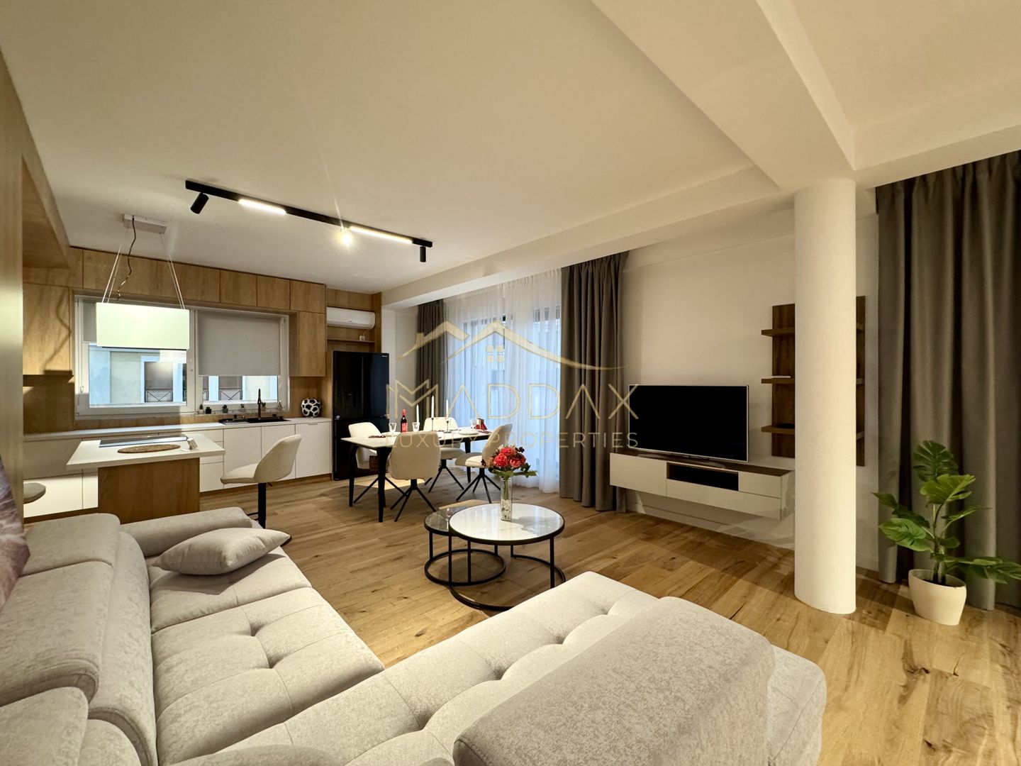 Duplex cu 4 Camere *211mp* / 2 parking / Erou Iancu Nicolae - Poză 1