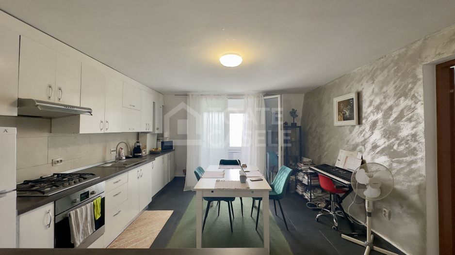 Apartament cu 3 camere, zona Interservisan - Poză 1