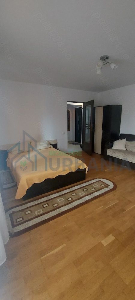 Apartament cu o cameră decomandat, Podul de Fier, Iași – de închiriat - Poză 1