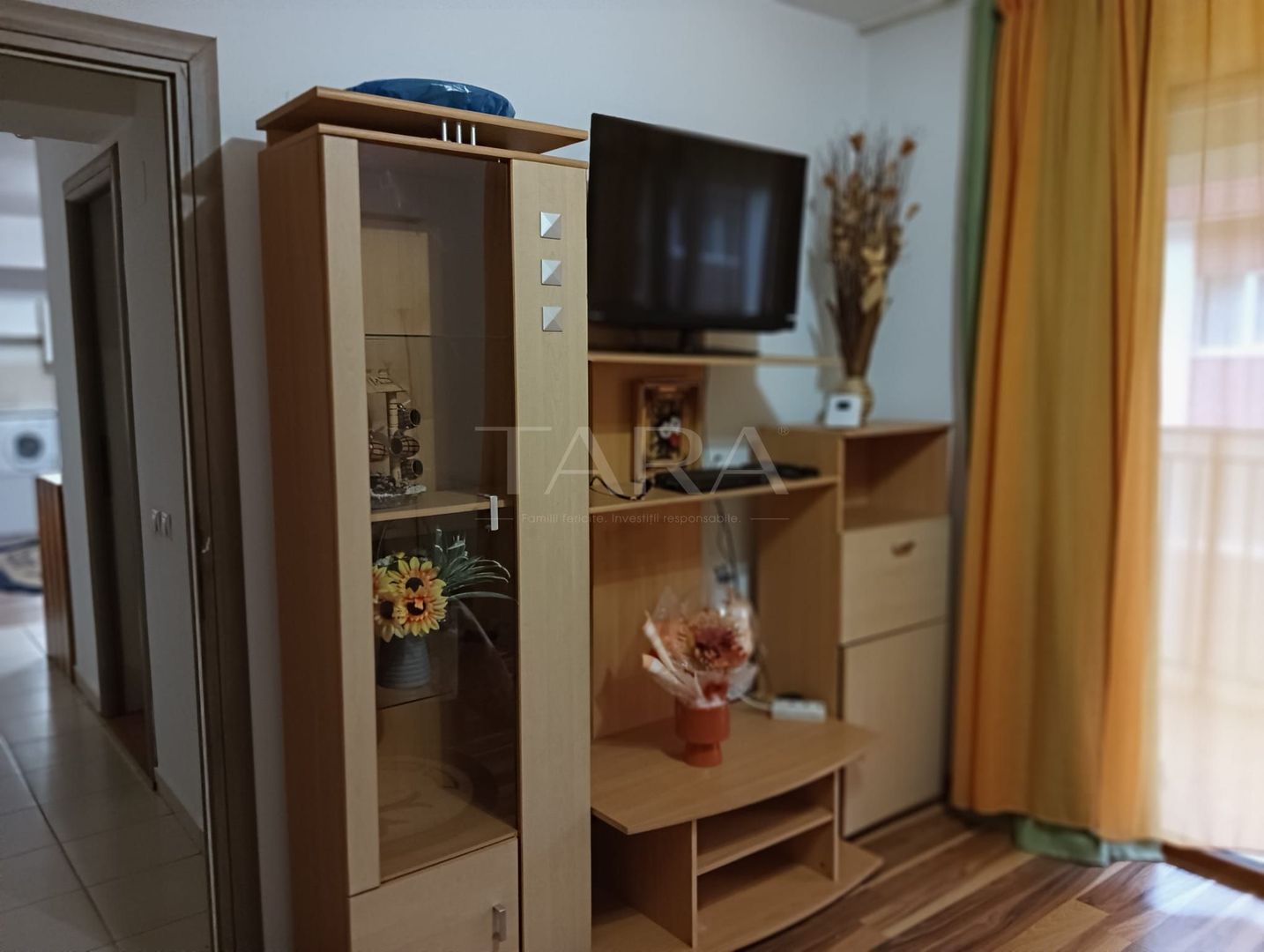 Apartament 2 camere, parcare inclusă – zona VIVO - Poză 1