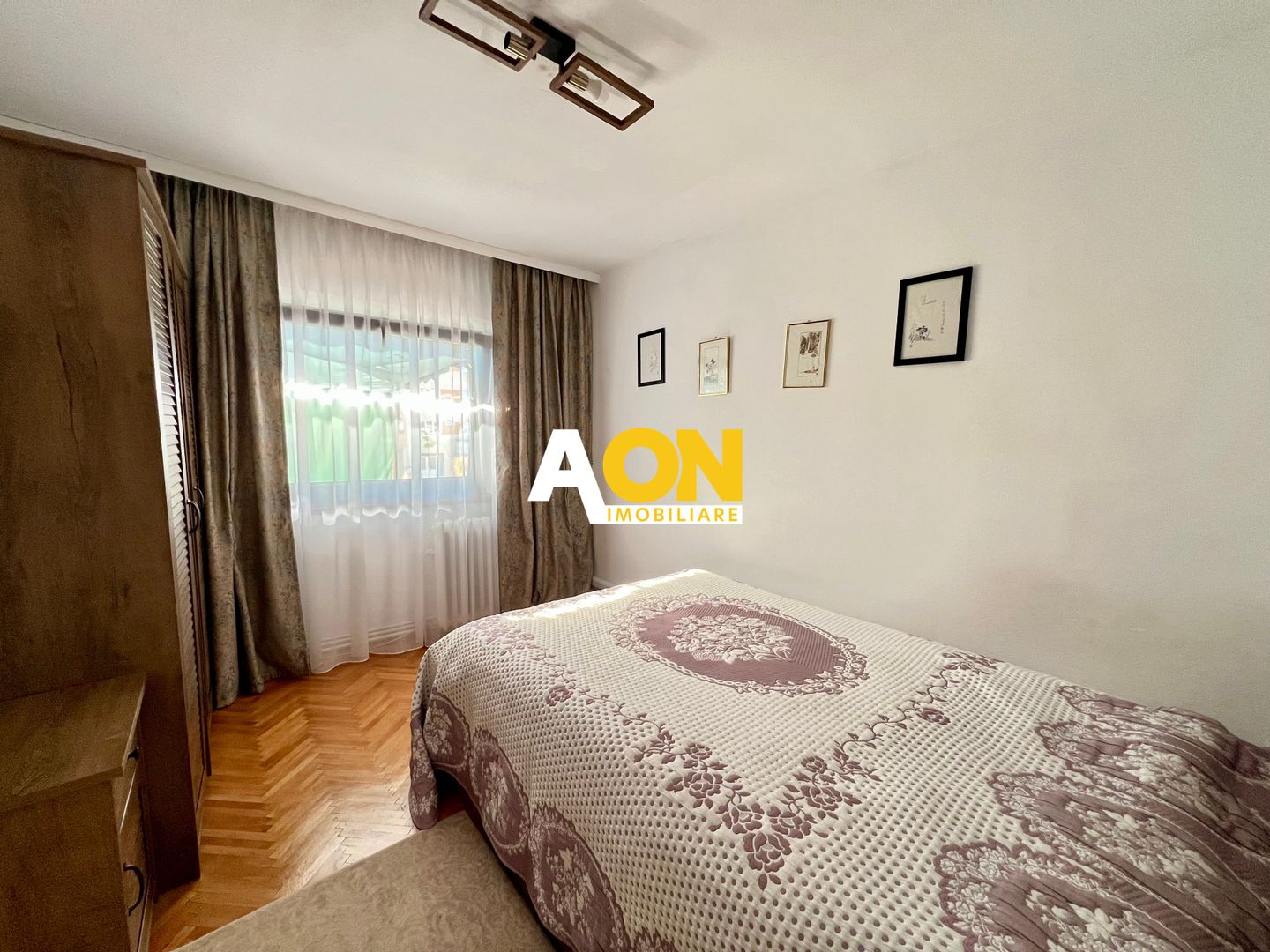 Apartament cu 3 camere, decomandat, Alba Iulia, zona Ampoi 3 - Poză 4