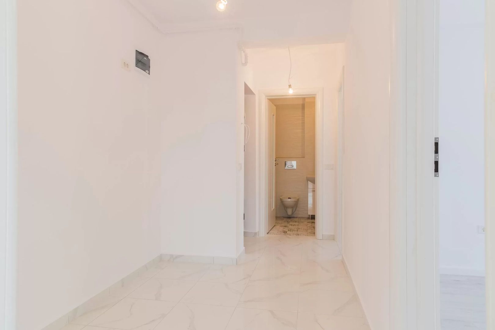Grand Arena,Mutare Imediata, Apartament 2 Camere - Poză 6