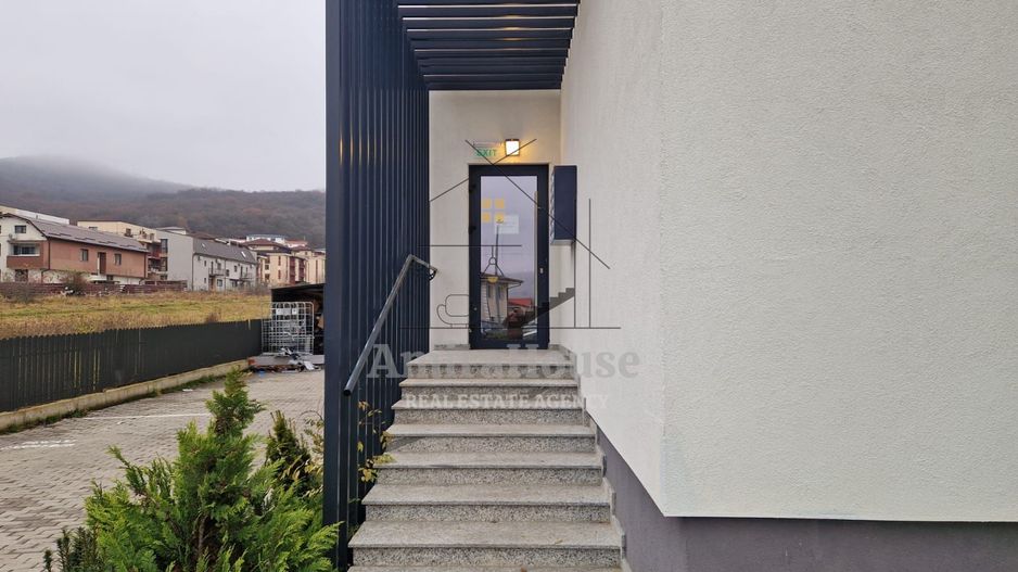 Apartament 2 camere, finisat, parcare, terasa 31 mp,  str Sub Cetate, Floresti - Poză 28