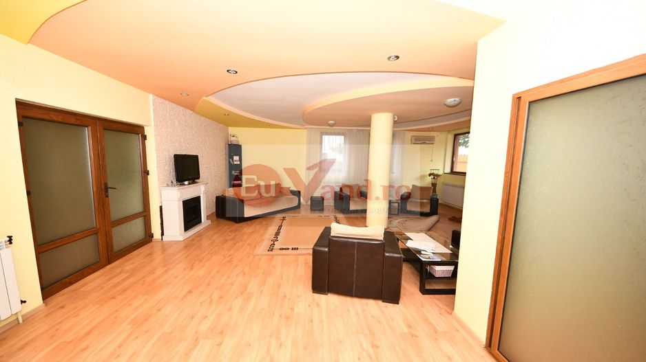 Vila spatioasa, pretabil pentru locuit/clinica, zona Micro 17 – Galati - Poză 40
