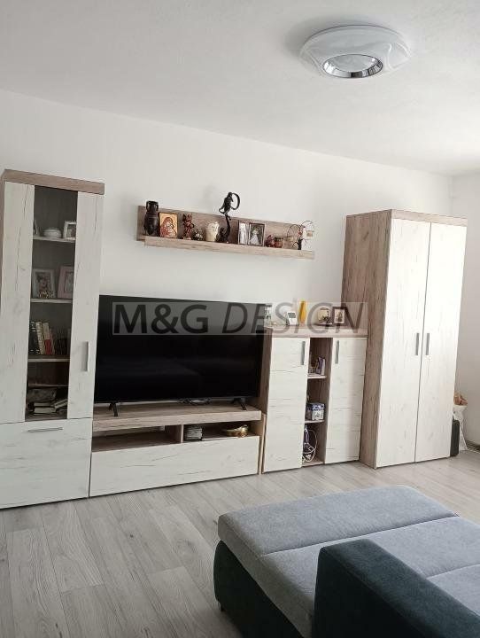 2 camere decomandat 2 balcoane centrala proprie Dorobantilor - Poză 1