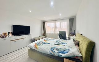 Apartament cu 3 camere - zona str.Ioan Rus - Poză 2