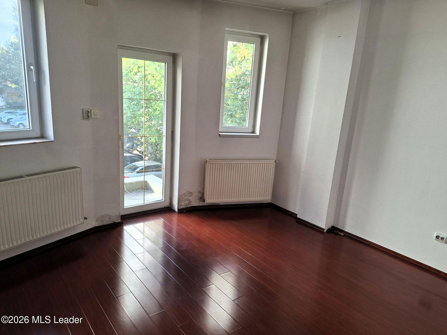Destinatie rezidentiala / birouri / centru medical. - Poză 20