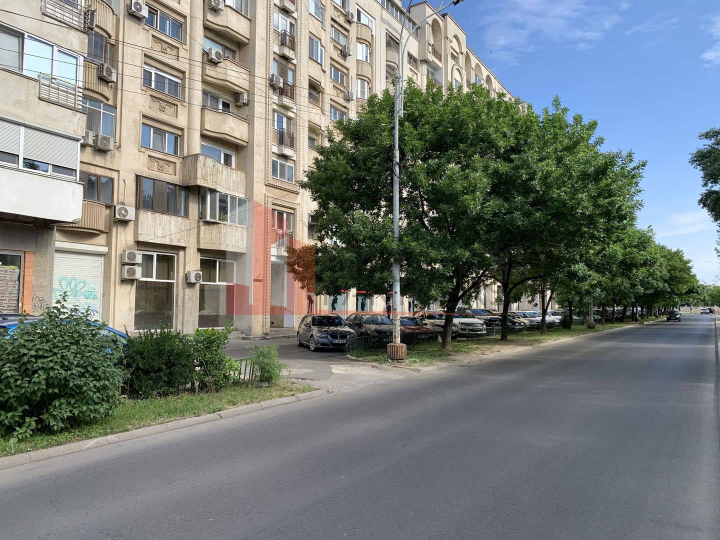 Spatiu comercial  Uranus 98 - Poză 1
