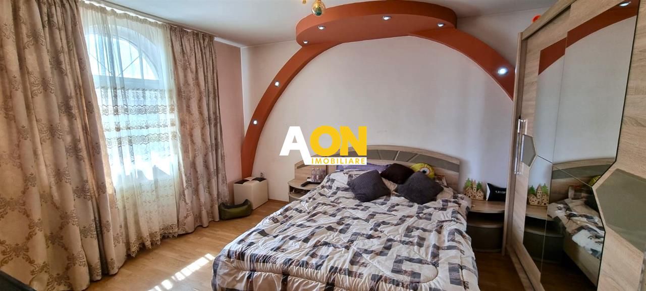 Casa individuala 7 camere Centru - Poză 4