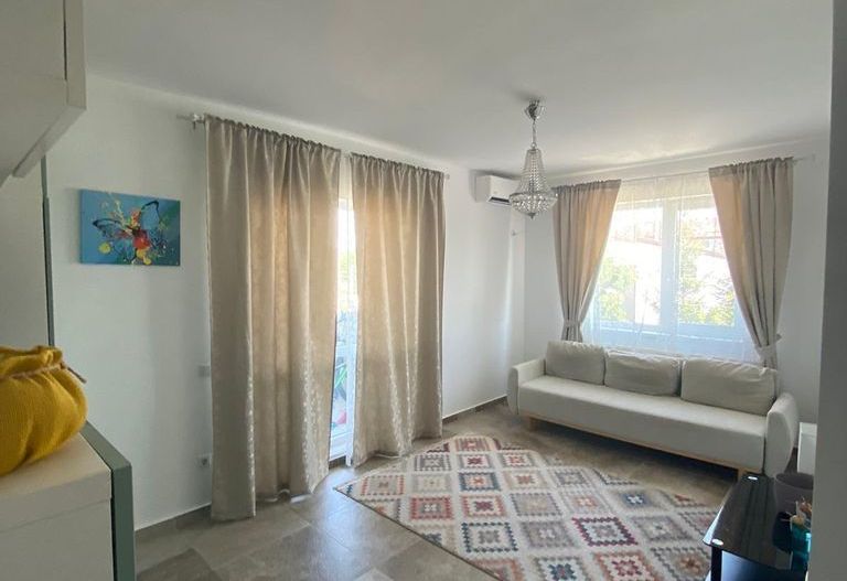 Vânzare apartament de 3 camere decomandat in Chiajna cu parcare - Poză 5