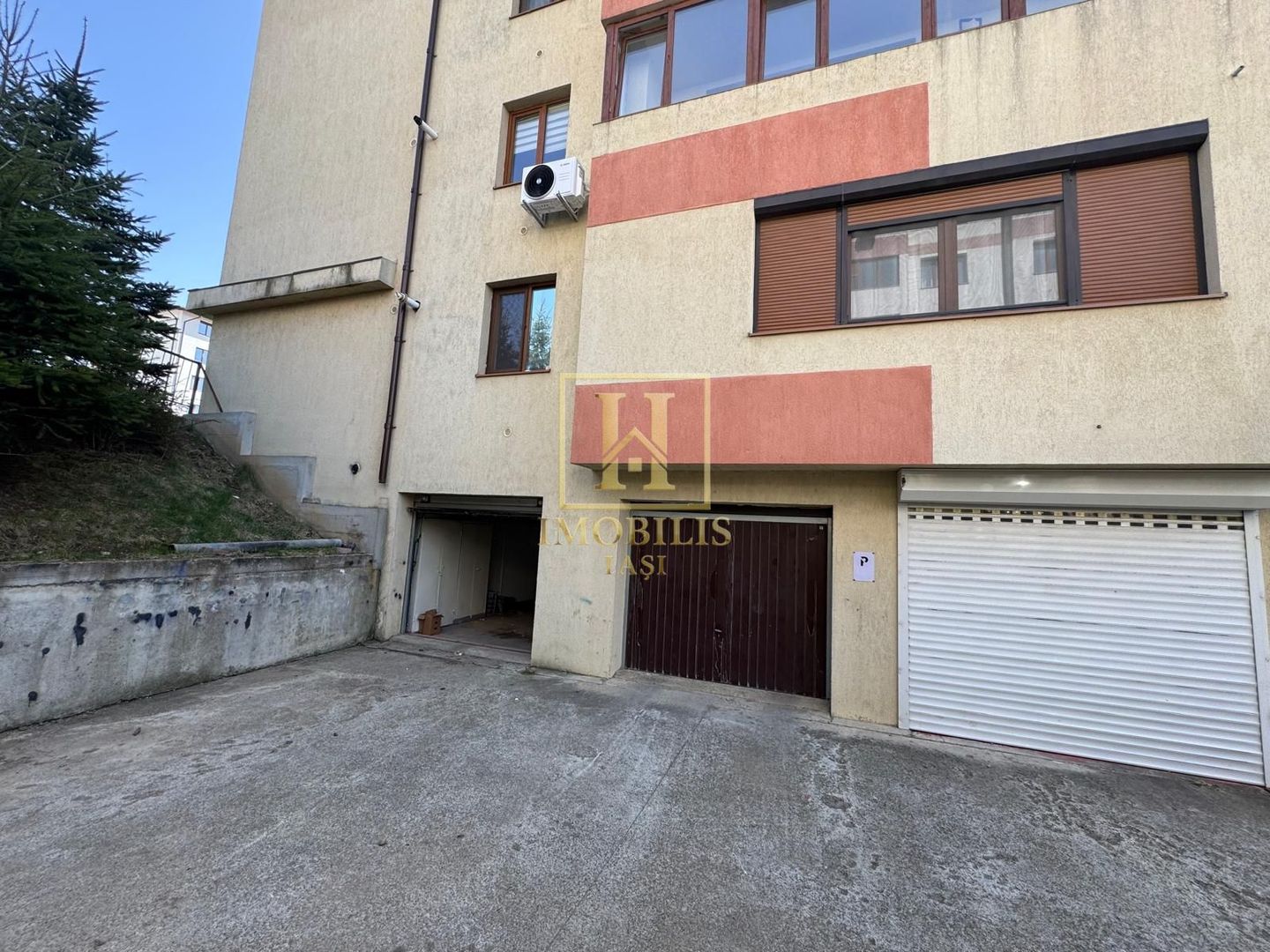 Apartament 3 camere mobilat+garaj Cartier Tei Piatra Neamt 120000 euro - Poză 9