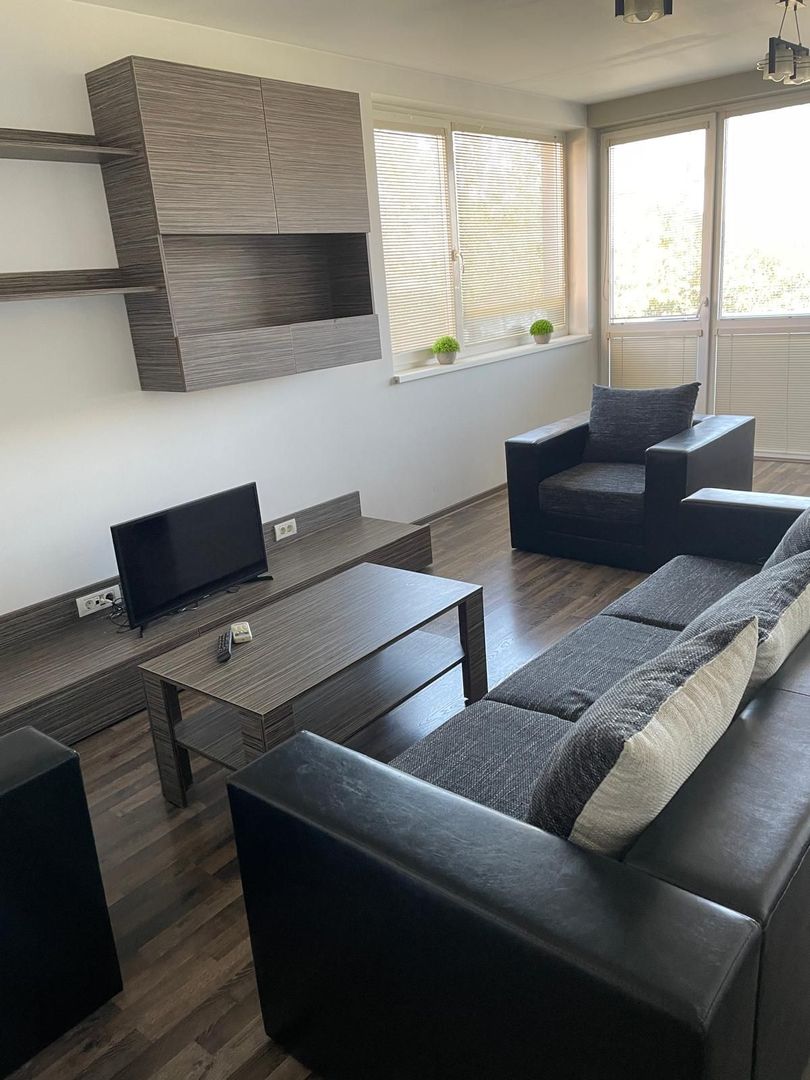 Apartament modern I Loc de parcare I intrare in Dumbravita - Poză 2