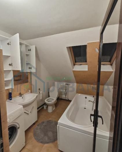 Apartament 2 camere mansarda zona Copou - Poză 4