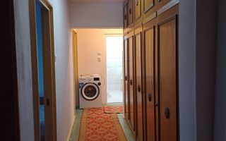 VANZARE 3 CAMERE BABA NOCVAC - Poză 1