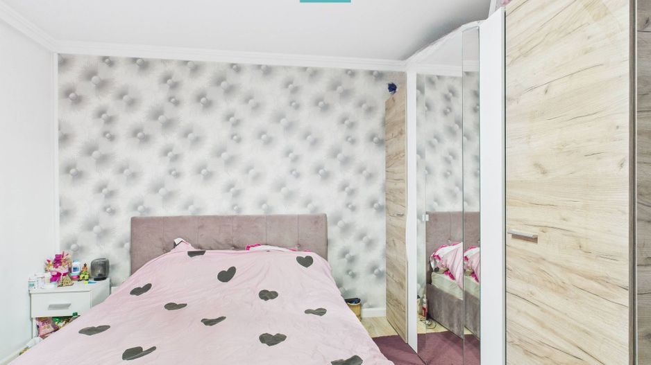 Casă cu 3 camere, P+1–Giarmata - Poză 22