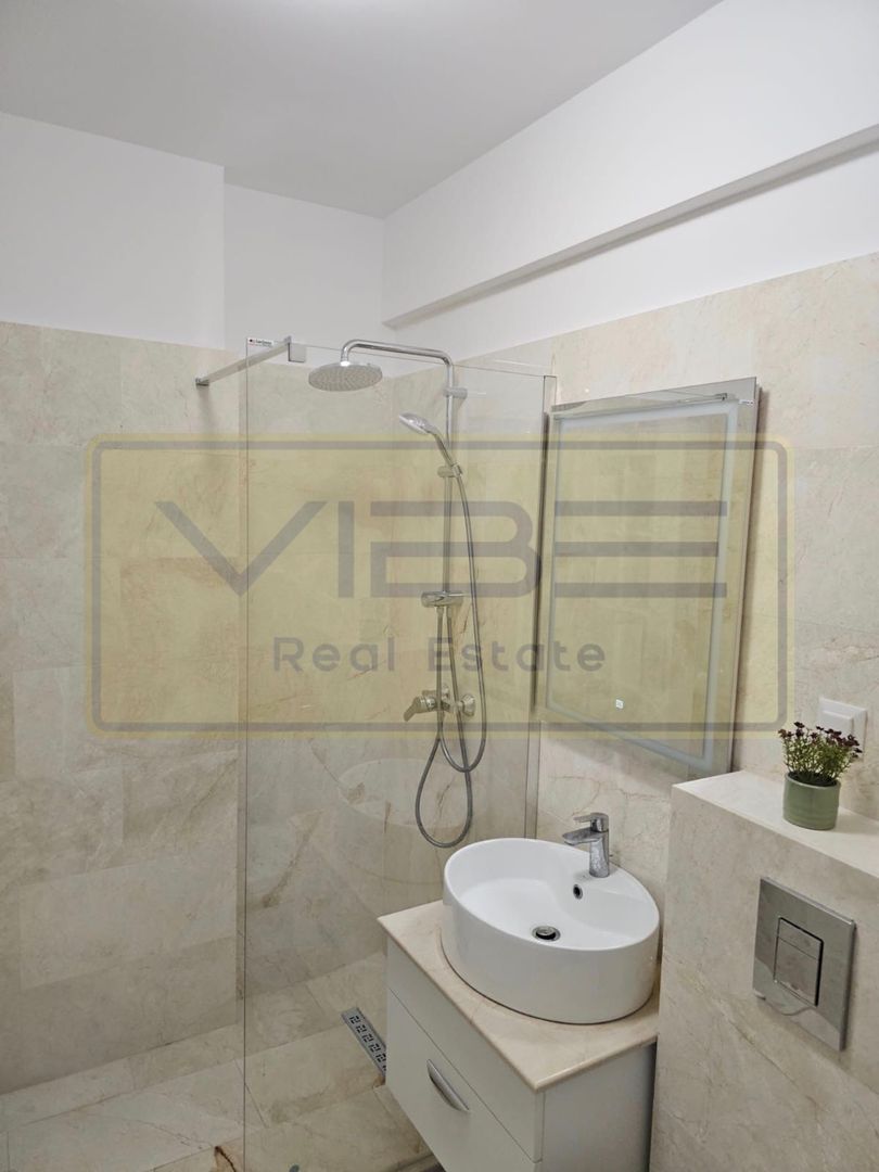 APARTAMENT 2 CAMERE COPOU ROYAL TOWN - Poză 11