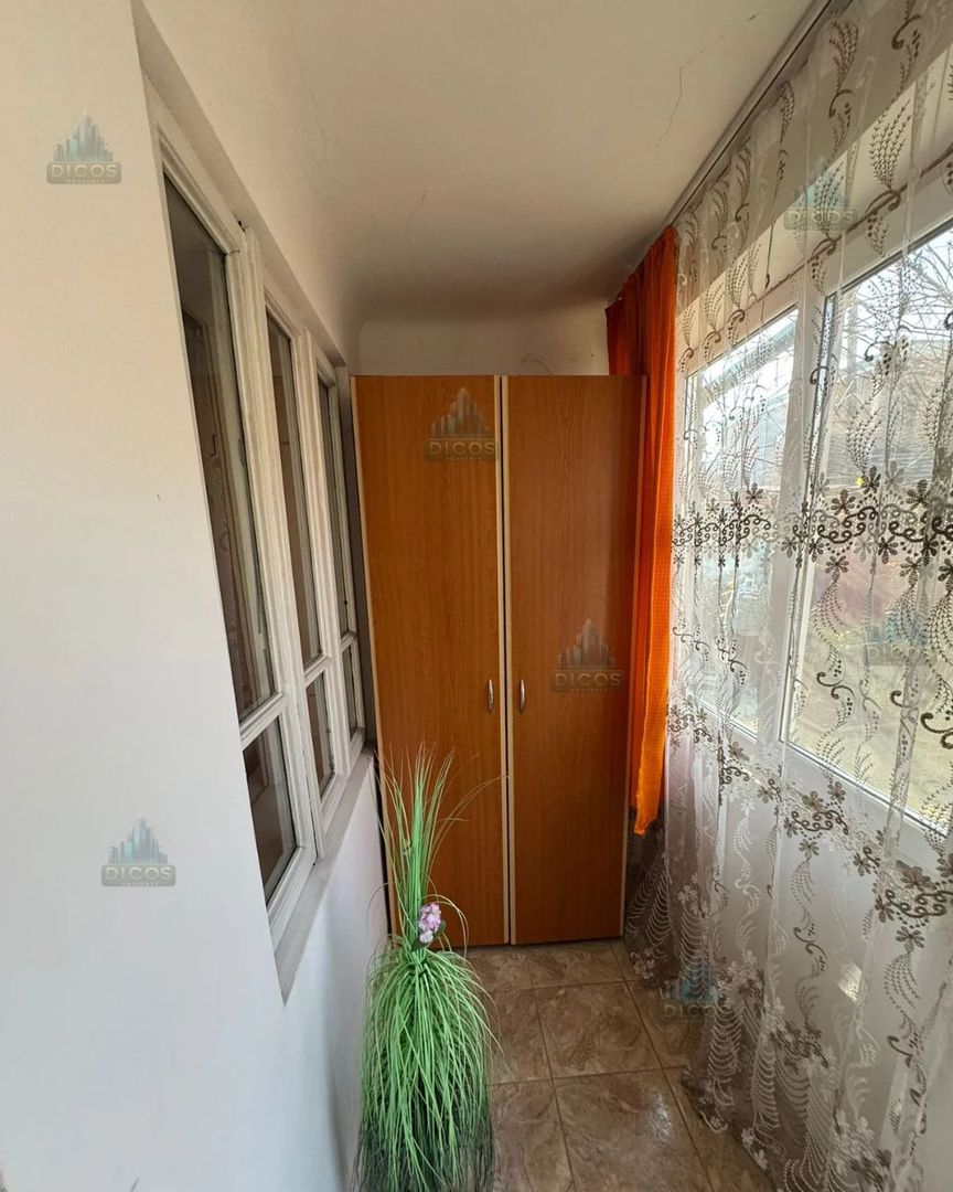 De Vânzare - Casă, Strada Griviței - Poză 26