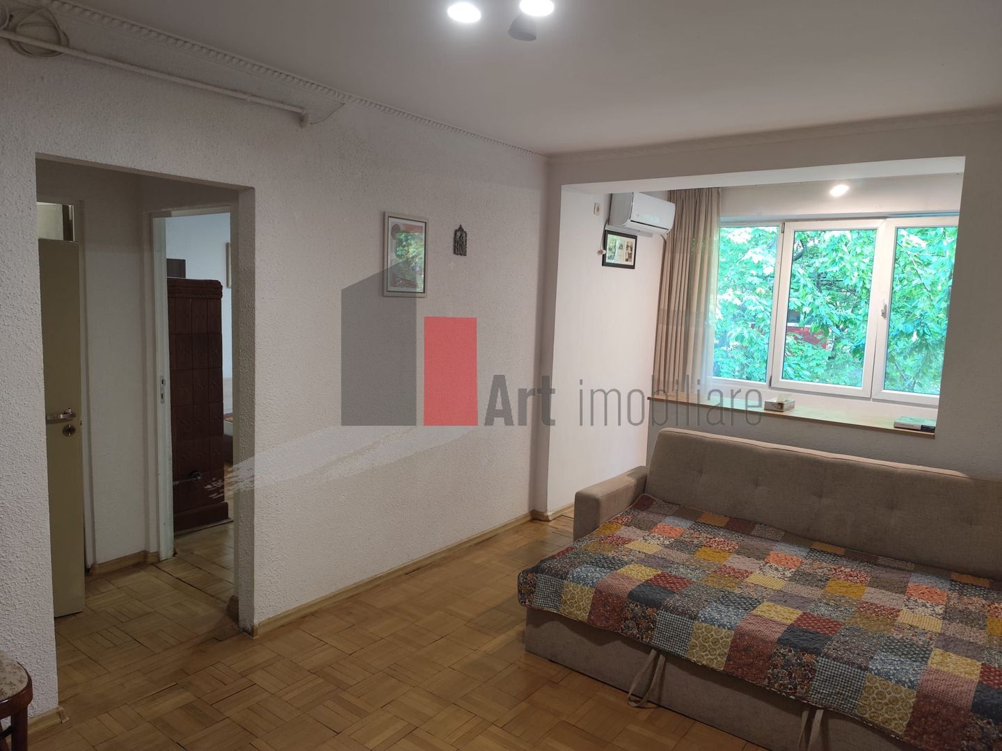 Apartament de vanzare cu 2 camere in zona Pajura. - Poză 8