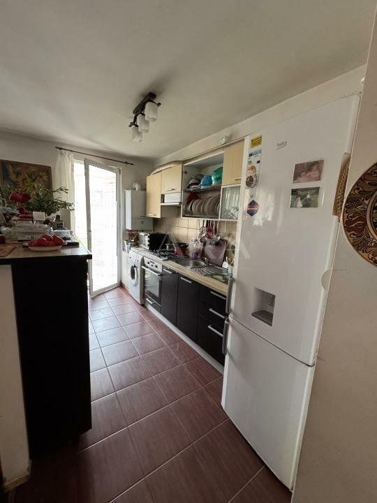 Apartament 2 camere cu 3 balcoane și parcare – Florești, zona Eroilor - Poză 6