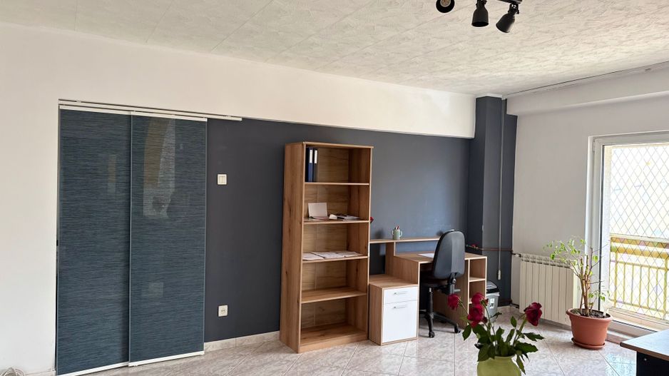 2 CAMERE BUREBISTA DECOMANDAT ETAJ 1 - Poză 1