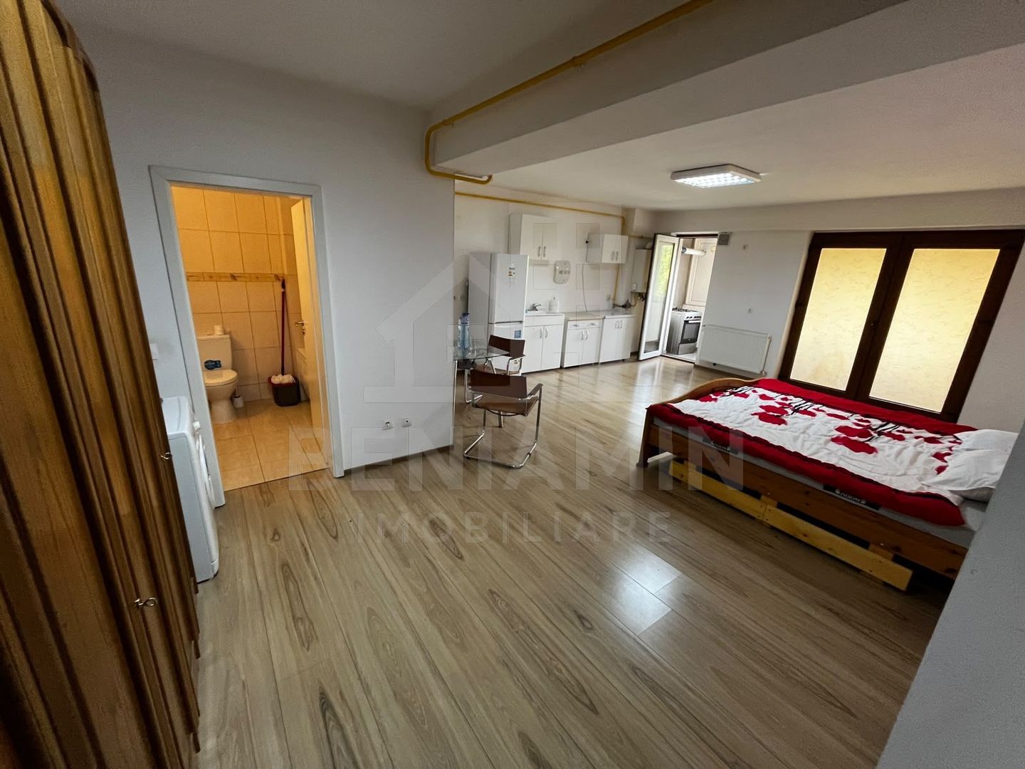 Garsoniera-48mp-Etaj1-Bloc Nou -Centrala Termica -Consul-Pedagogic - Poză 4