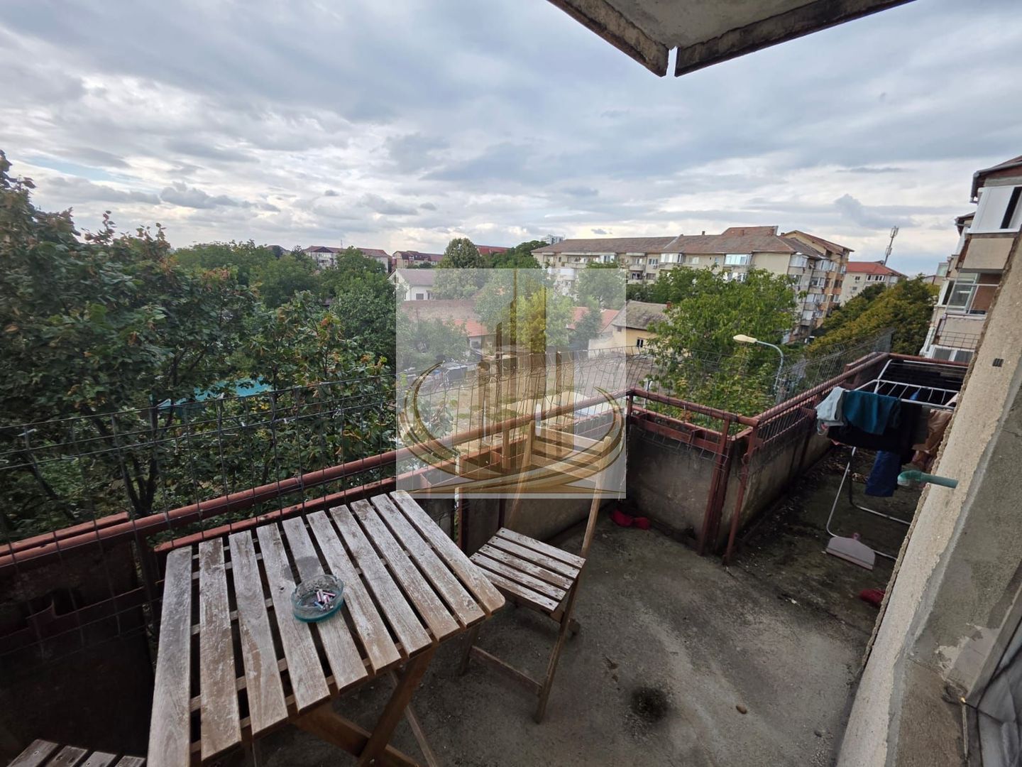 Apartament spațios cu 2 camere, și centrală proprie, Bucovina - Poză 7