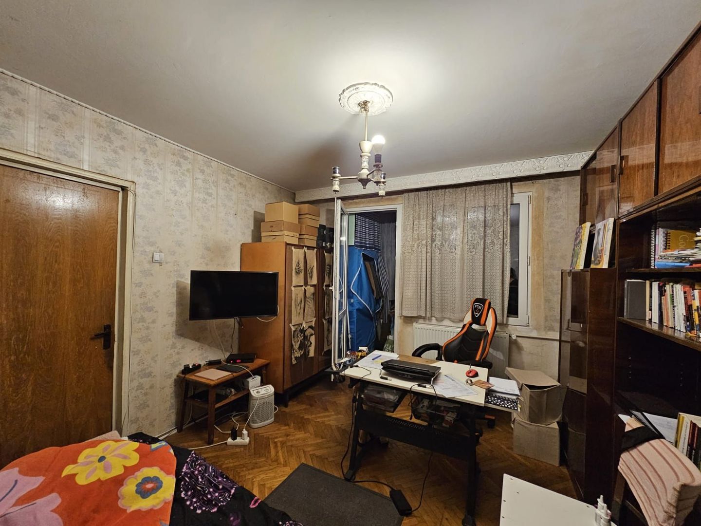 De vanzare apartament cu 4 camere , Soseaua Giurgiului sector4 - Poză 7