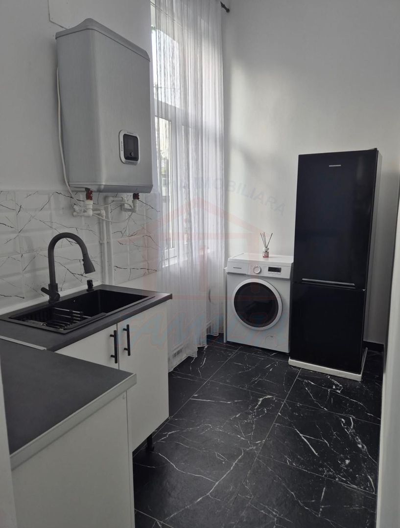 50ooo euro apartament modern. liber cu 2 camere la curte 42, 5 mp - Poză 4