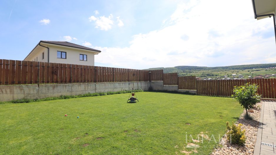 Duplex superb la vanzare, finisat, mobilat, utilat, situat in Chinteni - Poză 26