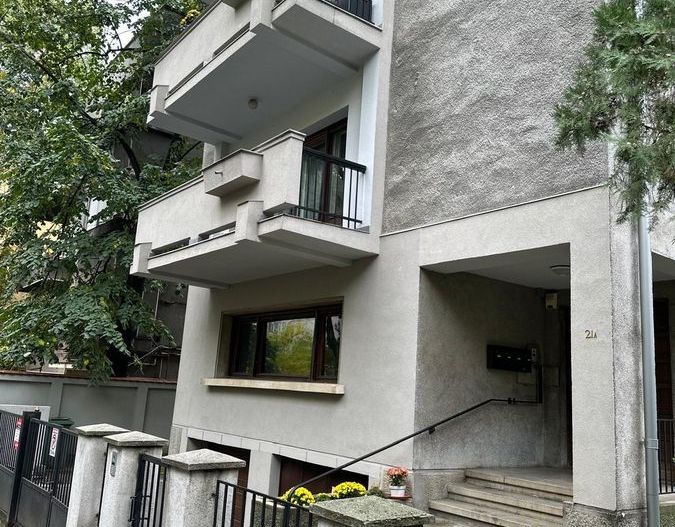 De inchiriat spatiu/ apartamnet 3 camere pe strada Roma - Poză 18