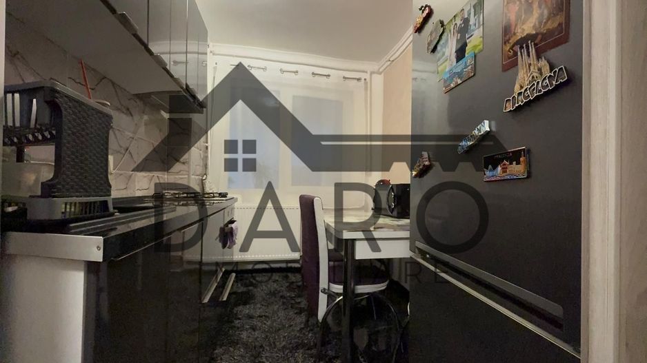 Apartament 2 camere decomandat  Libertății Etaj 2 bloc cu doua lifturi - Poză 8
