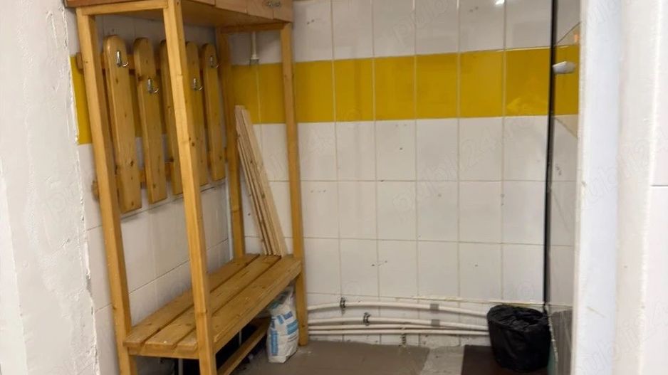 Spatiu comercial de vanzare sector 4 - Poză 3