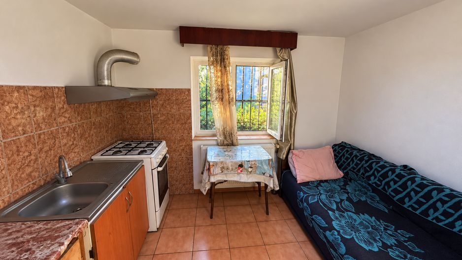 Casă cu teren 460mp | Valu lui Traian - Poză 9