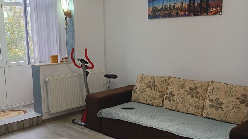 APARTAMENT DE INCHIRIAT CU 3 CAMERE, ZONA-CRAIOVITA NOUA - Poză 2