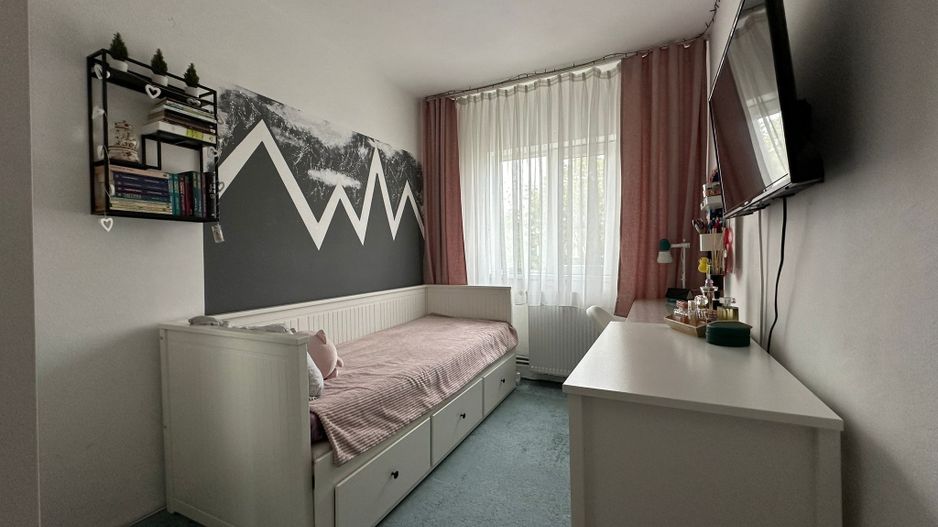 Aradului | 3 camere | Decomandat | Centrală proprie | Renovat complet - Poză 11