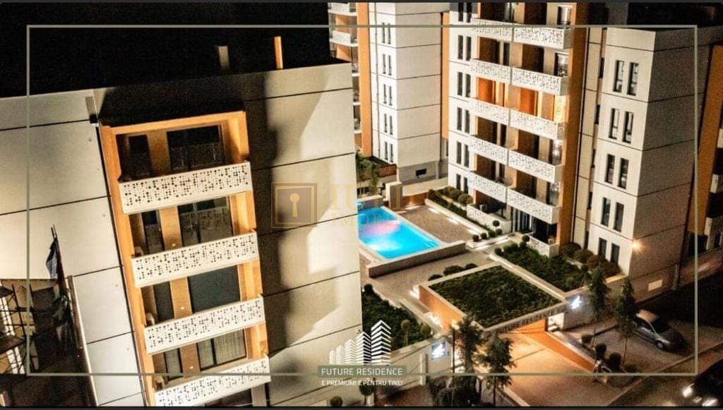 Future Residence, acces la piscină. Loc parcare privat(exterior) - Poză 10