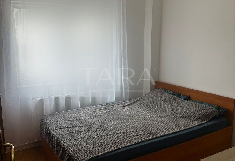Apartament modern cu 2 camere, balcon și lift. - Poză 6