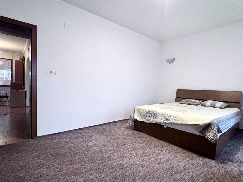 Apartament cu 3 camere,  terasa proprie - Ghiroda - Poză 19