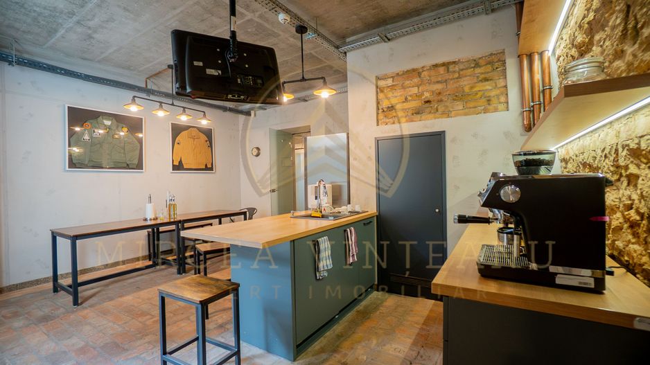 Vilă istorică de vânzare în Peninsula Constanța - Poză 35