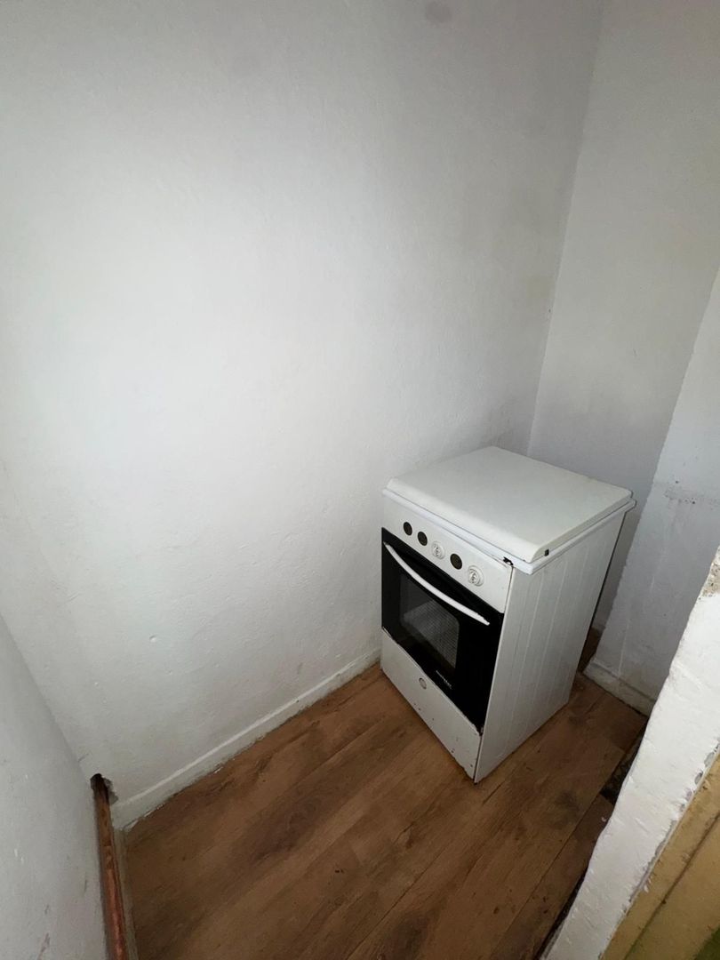 apartament 2 camere,zona Independentei ,et 2, gaz - Poză 6